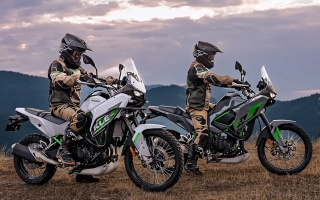 Thế giới 2 bánh: Kawasaki KLE500 chính thức ra mắt, hai phiên bản khởi điểm từ 175 triệu đồng